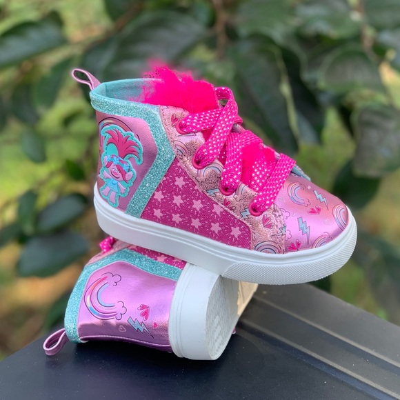 Toddler Girls Trolls Casual Hi Top Shoe New - Picture 5 of 6